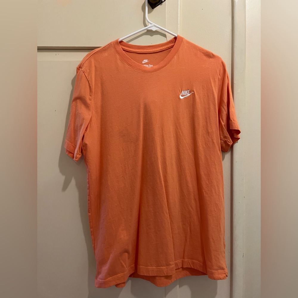 Nike tshirt